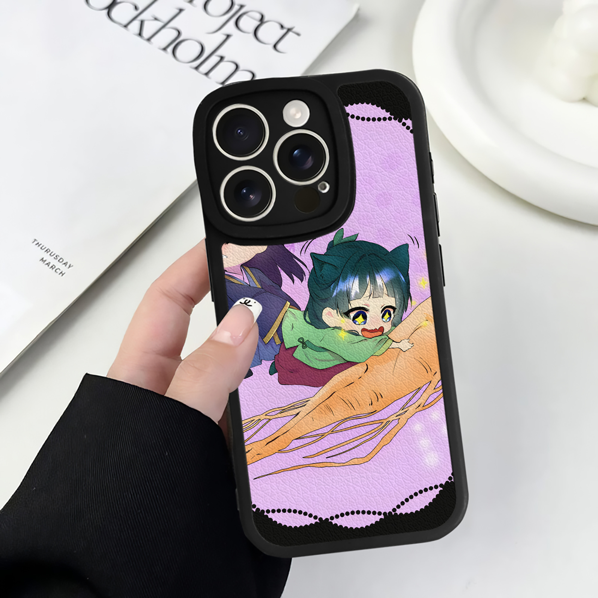 （画像用） 薬屋のひとりごと The Apothecary Diaries 【iPhone 16シリーズ対応】シリコンスマホケース（レザー調） 材質：シリコン